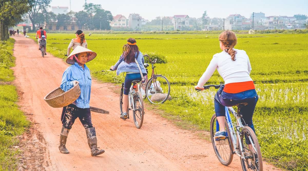 Hanoi Countryside Bicycle Tour Van Huong Tho Ha Village 1 Day